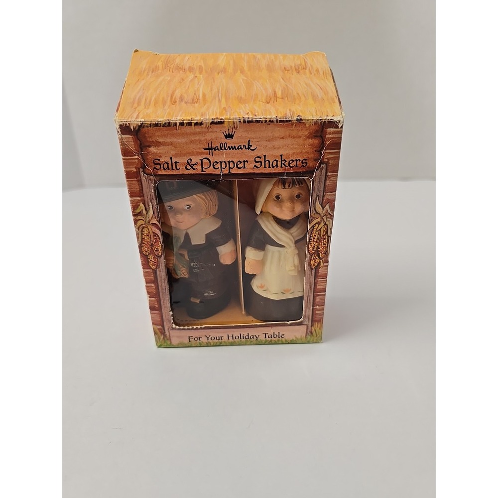 Vintage Hallmark Thanksgiving Salt & Pepper Shakers Pilgrim Set In The Box